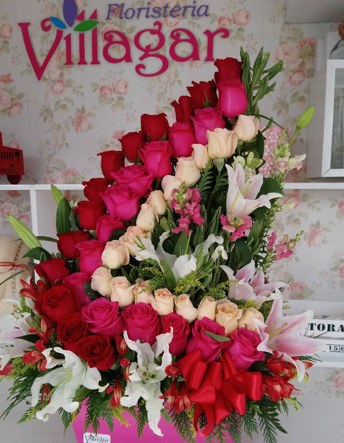 Arreglo floral decorativo 3 - Floristería Villagar Santo Domingo