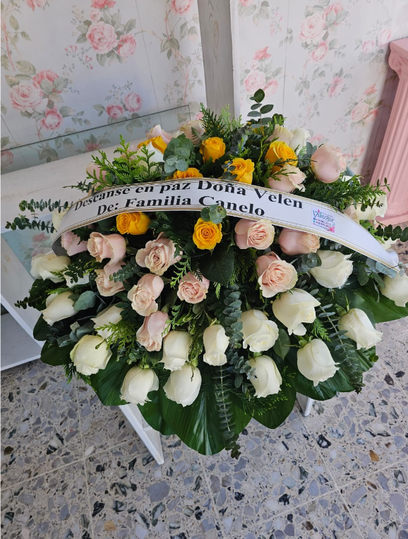 Arreglo floral decorativo 47 - Floristería Villagar Santo Domingo